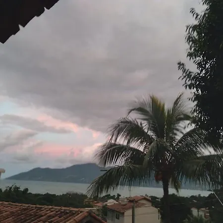 Varanda Suspensa Em Sao Sebastiao. Exterior photo